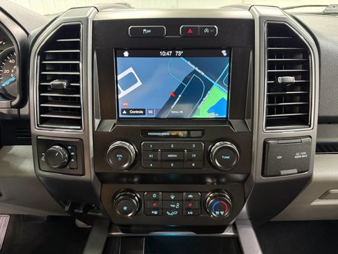 Used 2019 Ford F150 XLT w/ Equipment Group 302A Luxury AWD/4WD image 21