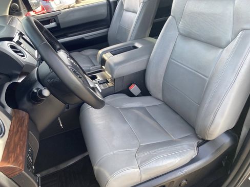 Used 2014 Toyota Tundra Limited image 21