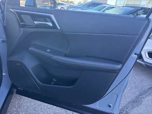 New 2026 Mitsubishi Outlander SE FWD image 30