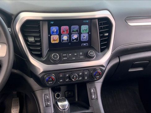 Used 2019 GMC Acadia SLT image 6