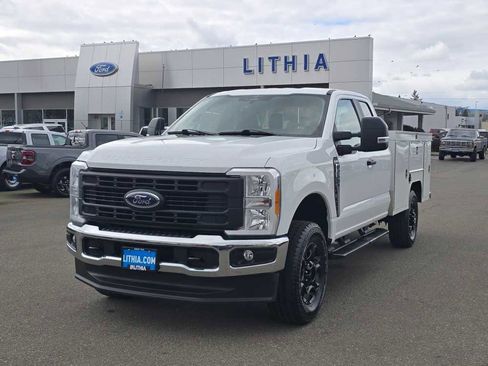 Certified 2023 Ford F250 XL w/ Snow Plow/Camper Package image 1