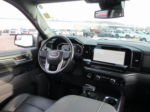 Used 2023 GMC Sierra 1500 SLT w/ SLT Premium Package image 22
