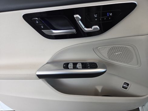 Certified 2024 Mercedes-Benz C 300 Sedan image 23