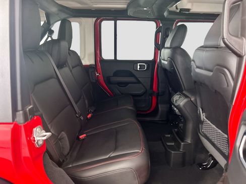 Used 2026 Jeep Wrangler Unlimited Rubicon AWD/4WD image 20