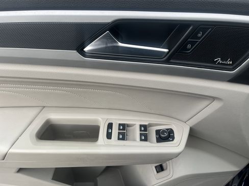 Used 2022 Volkswagen Atlas SEL Premium image 14