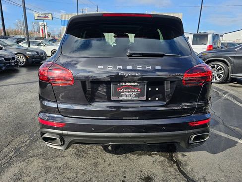 Used 2017 Porsche Cayenne image 4