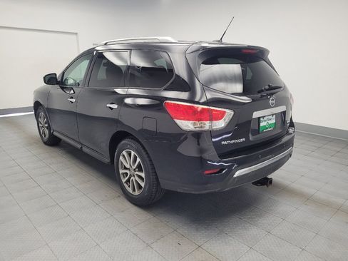 Used 2016 Nissan Pathfinder SV AWD/4WD image 5