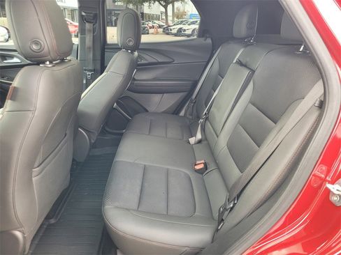 Certified 2021 Chevrolet TrailBlazer RS w/ Sun and Liftgate Package image 6