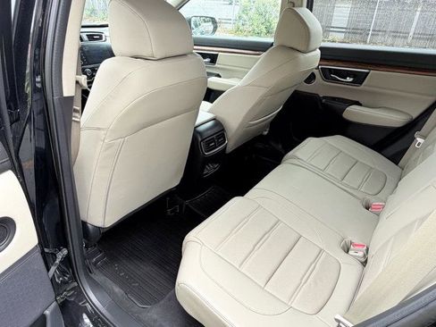 Used 2018 Honda CR-V Touring image 17