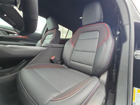 New 2026 Chevrolet Equinox EV RS image 24