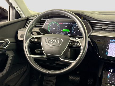 Used 2021 Audi e-tron Premium w/ Convenience Plus Package AWD/4WD image 19