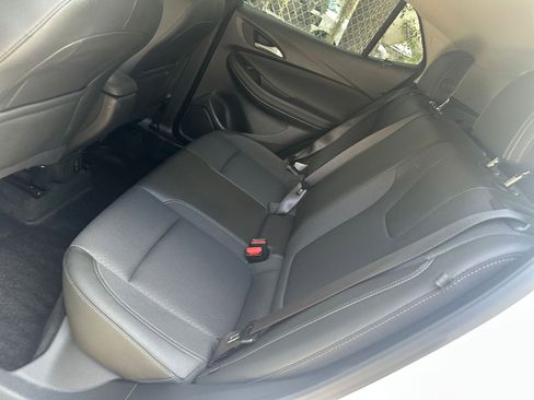 Used 2025 Buick Encore GX Preferred image 20