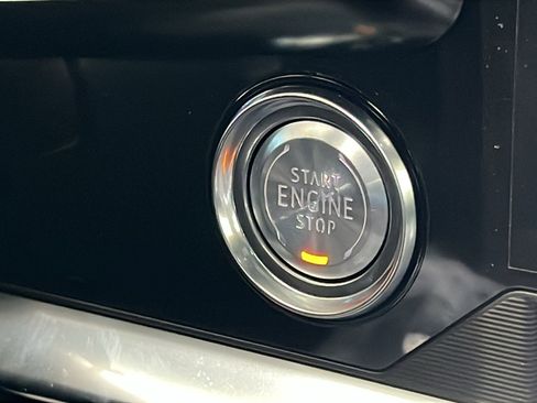 New 2025 Chevrolet Corvette Stingray Preferred Conv w/ Z51 Performance Package image 19