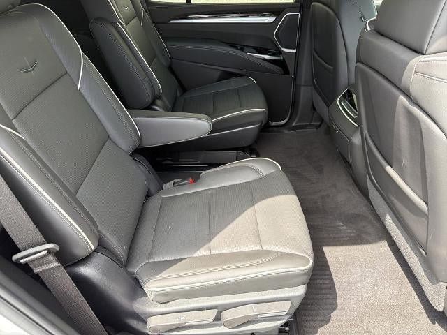 Certified 2025 Cadillac Escalade Premium Luxury w/ LPO, Floor Liner Package AWD/4WD image 15