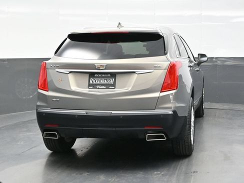 Used 2019 Cadillac XT5 AWD image 6