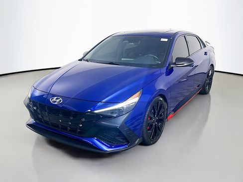 Used 2022 Hyundai Elantra N FWD image 4