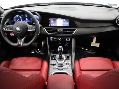 Used 2024 Alfa Romeo Giulia Quadrifoglio w/ Active Assist Plus Package image 17