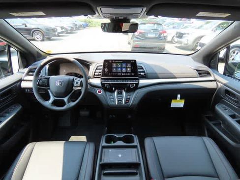 Used 2026 Honda Odyssey Sport-L image 19