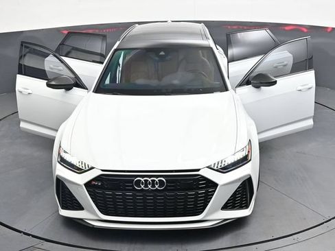 Used 2022 Audi RS 6 w/ Carbon Optic Package AWD/4WD image 36
