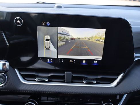 New 2026 Chevrolet Equinox LT w/ Safety and Technology Package AWD/4WD image 12