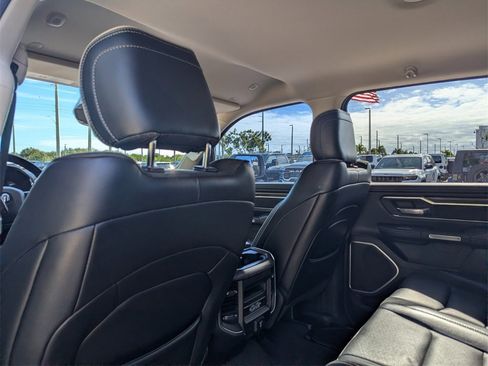 Certified 2020 RAM 1500 Laramie image 18