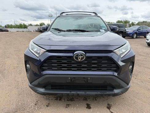 Used 2019 Toyota RAV4 XLE w/ Convenience Package AWD/4WD image 9