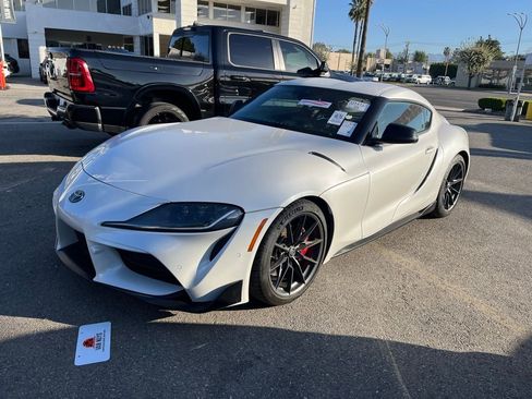 Used 2023 Toyota Supra Premium image 3
