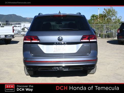 Used 2022 Volkswagen Atlas SEL R-Line image 6
