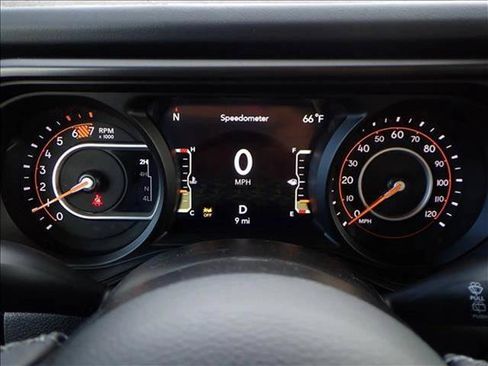 New 2026 Jeep Wrangler Unlimited Rubicon w/ Technology Group AWD/4WD image 25