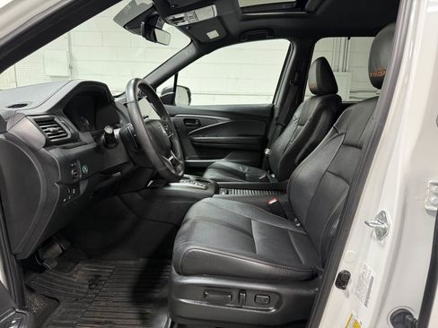 Used 2022 Honda Passport TrailSport image 10