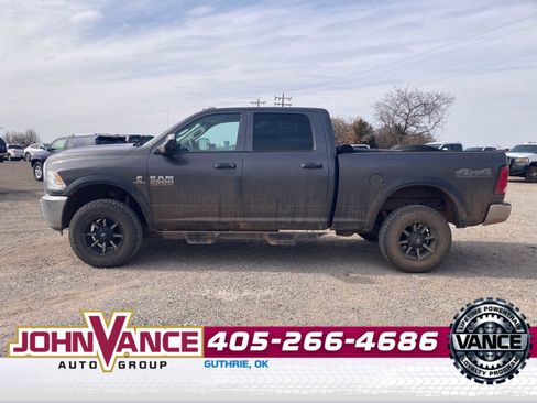Used 2018 RAM 2500 Tradesman w/ Chrome Appearance Group image 2