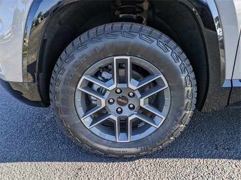 New 2026 GMC Terrain AT4 w/ Convenience Package III image 15