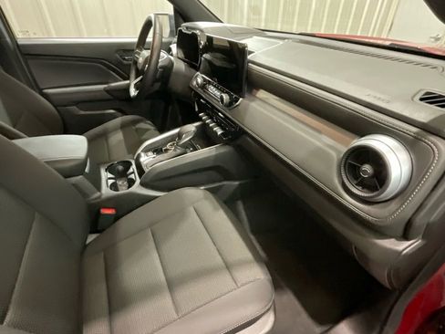 Used 2024 Chevrolet Colorado LT w/ LT Convenience Package II image 14