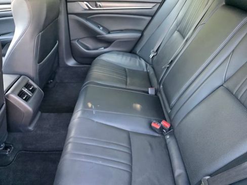 Used 2018 Honda Accord EX-L image 13