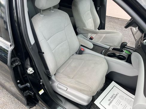 Used 2016 Honda Pilot EX image 29