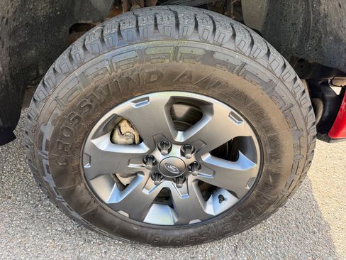 Used 2012 Ford F150 STX w/ STX Decor Pkg image 16