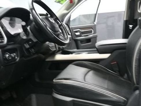 Used 2024 RAM 2500 Laramie AWD/4WD image 20