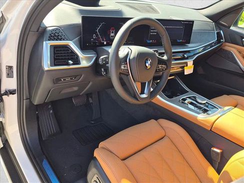 New 2026 BMW X5 xDrive40i w/ Climate Comfort Package AWD/4WD image 3