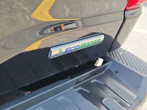 Used 2023 Ford F150 XLT AWD/4WD image 8