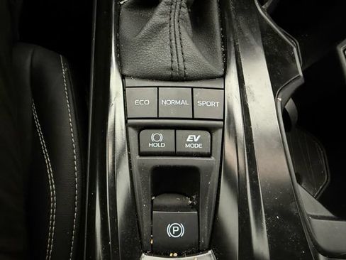 Used 2026 Toyota Camry SE w/ Convenience Package FWD image 21