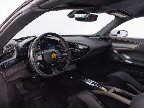 Used 2023 Ferrari SF90 Spider AWD/4WD image 16