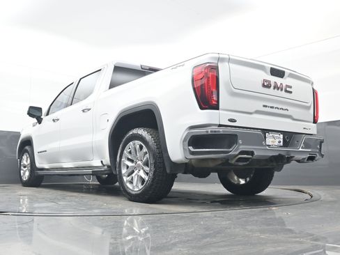 Used 2022 GMC Sierra 1500 SLT w/ SLT Premium Plus Package image 26