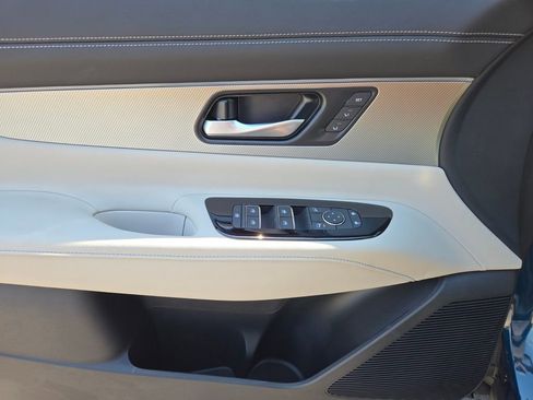 New 2025 Nissan Murano SL image 10