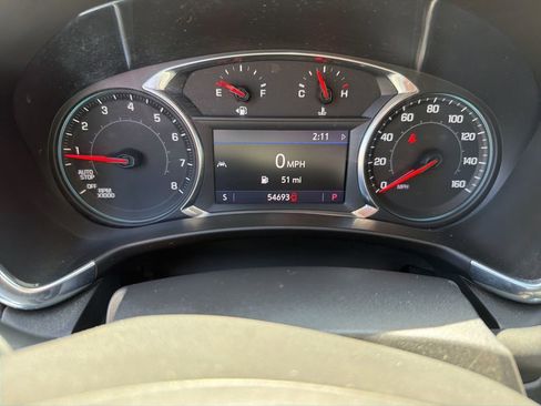 Used 2020 Chevrolet Equinox Premier image 4