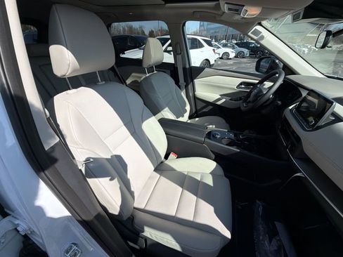 New 2026 Nissan Rogue SV image 24