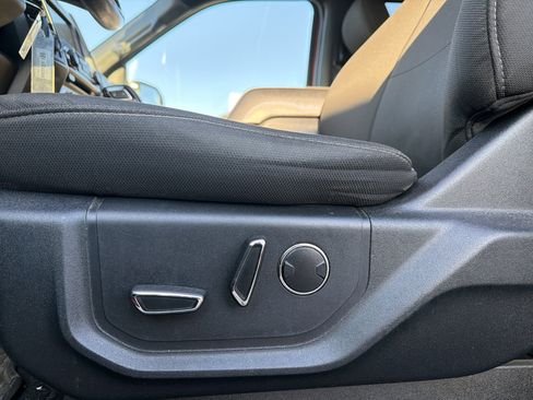 Used 2018 Ford F150 XLT w/ Equipment Group 302A Luxury image 26