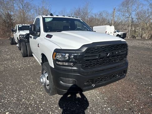 New 2024 RAM 3500 Tradesman image 8