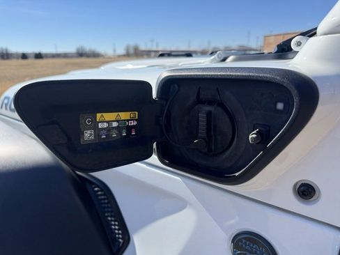 Used 2023 Jeep Wrangler Unlimited Rubicon 4xe w/ Steel Bumper Group image 9