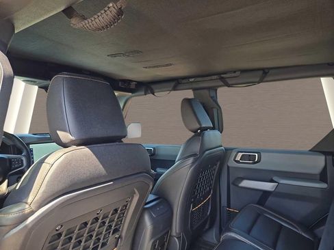 Used 2023 Ford Bronco Badlands AWD/4WD image 14