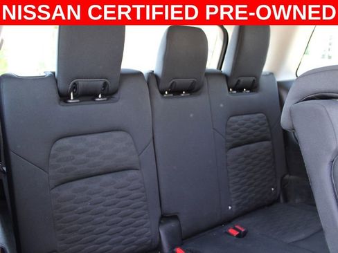 Certified 2024 Nissan Pathfinder SV image 24